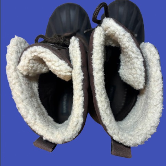 Boys Size 2 Tamarack Winter Boots, Waterproof Insulated Leather Boots for Cold - Picture 4 of 6